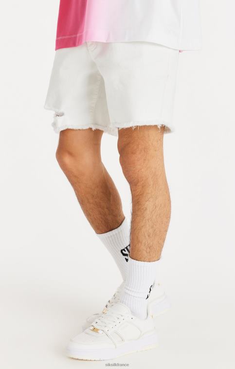 Hommes vêtements 6B8NV600 SikSilk short en jean blanc effet vieilli à ourlet brut